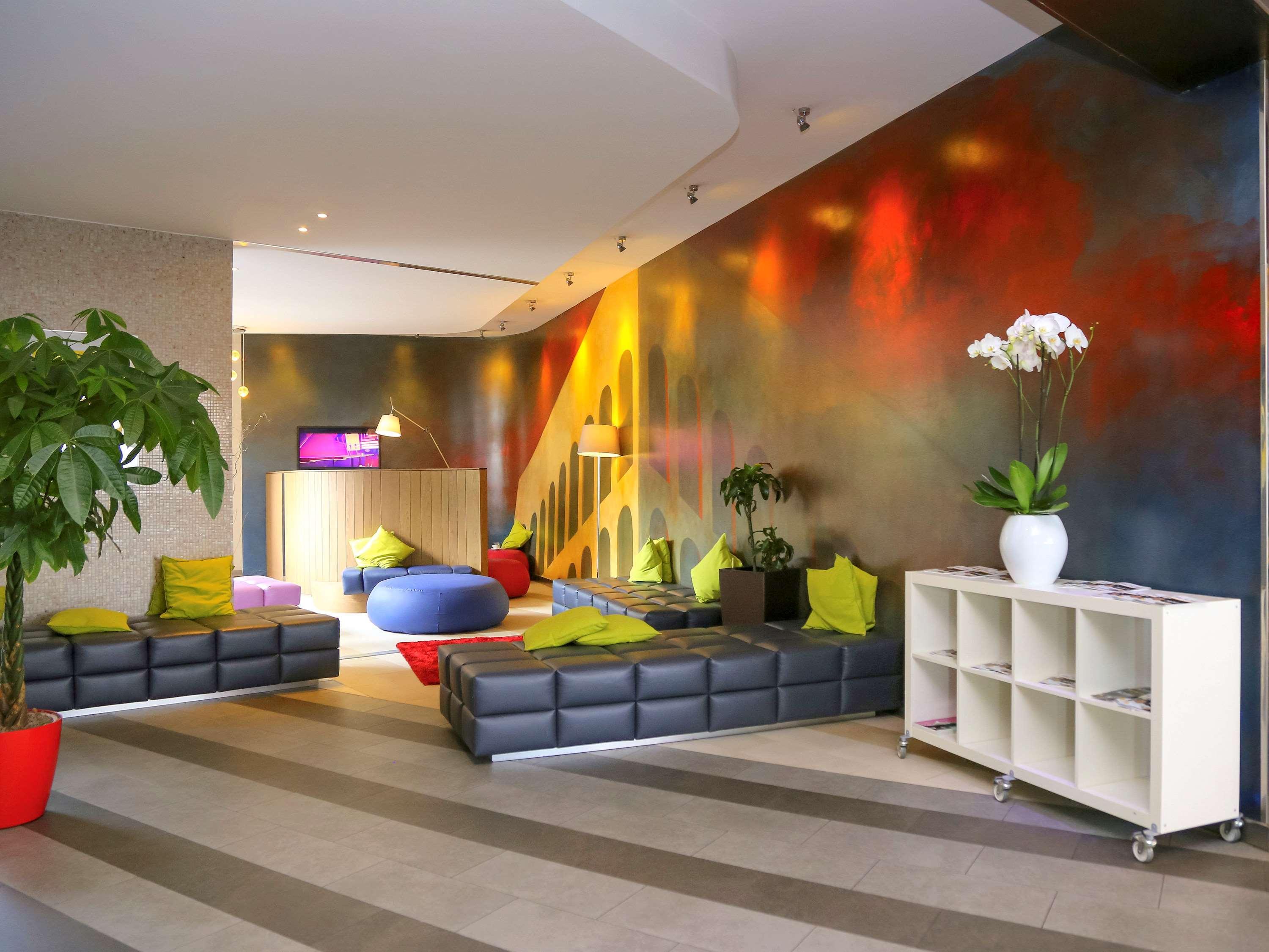 โงแรมไอบิส สไตล์ โรมา อียูอาร์ Hotel ภายนอก รูปภาพ