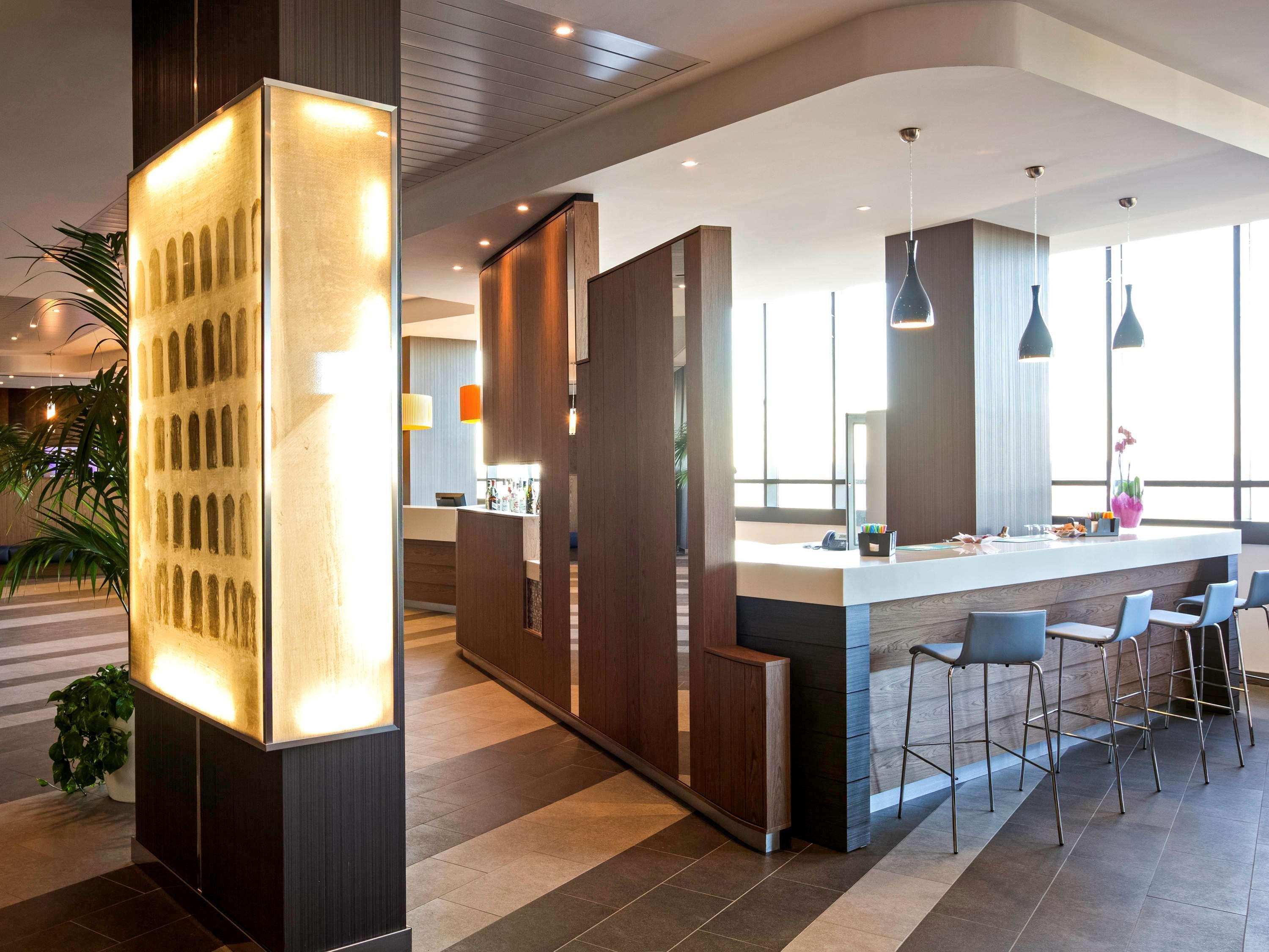 โงแรมไอบิส สไตล์ โรมา อียูอาร์ Hotel ภายนอก รูปภาพ